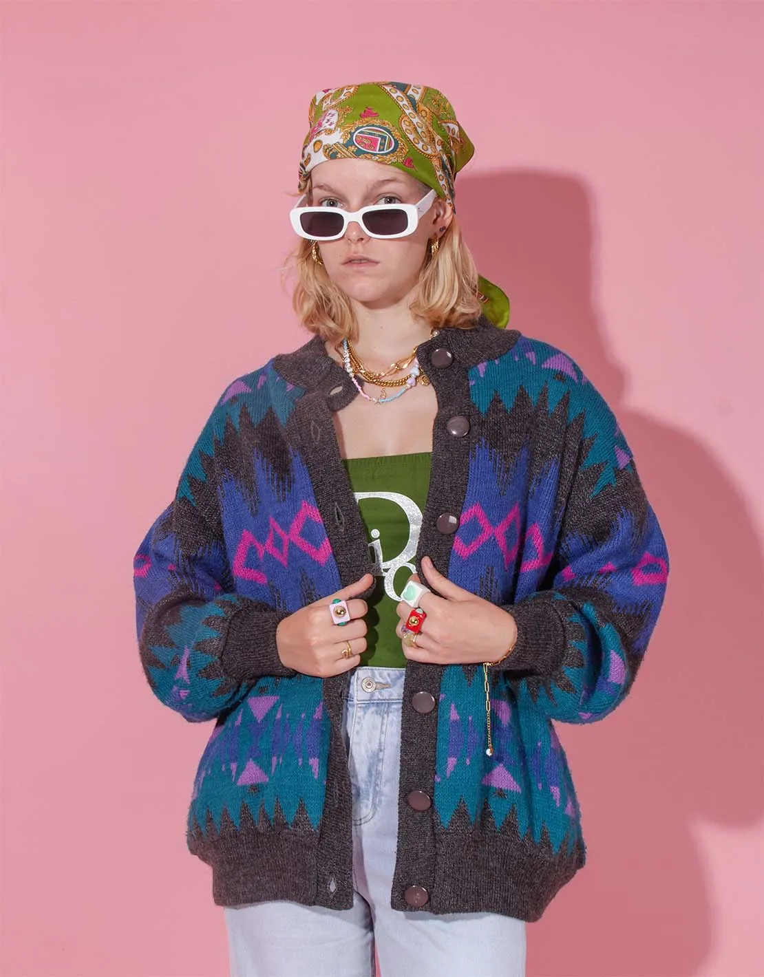 Vintage cardigan with geometric pattern